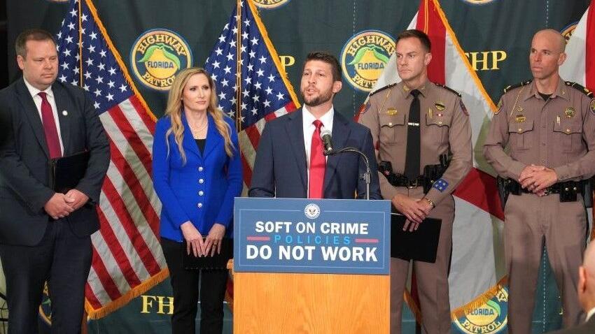 Fla. AG demands state attorney prosecute child predators